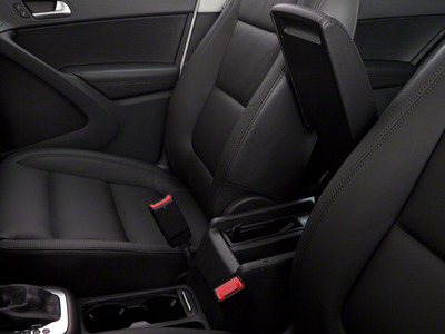 2011 Volkswagen Tiguan SE