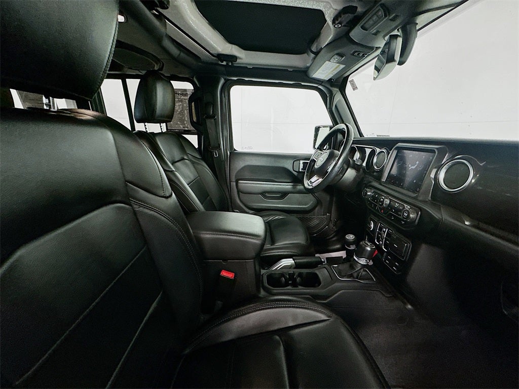 2021 Jeep Wrangler Unlimited Sahara Altitude 4x4