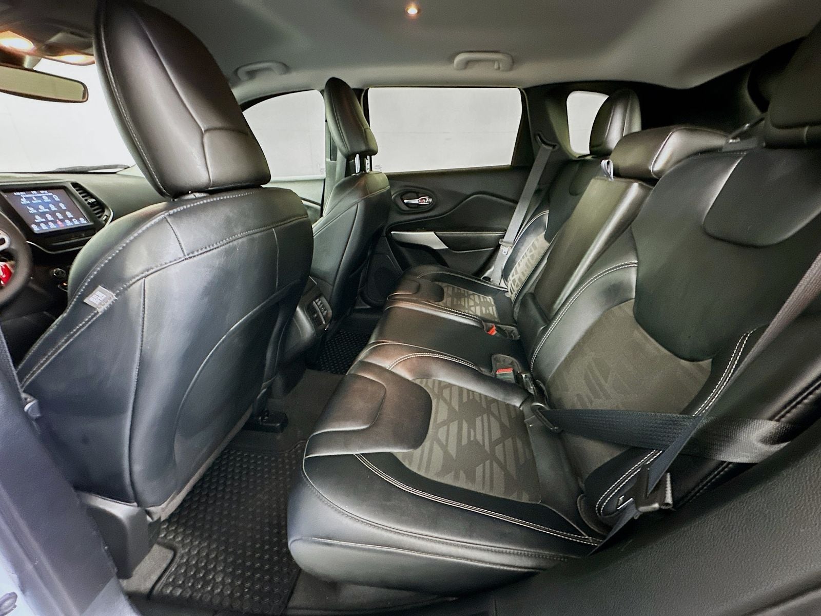 2022 Jeep Cherokee X 4x4