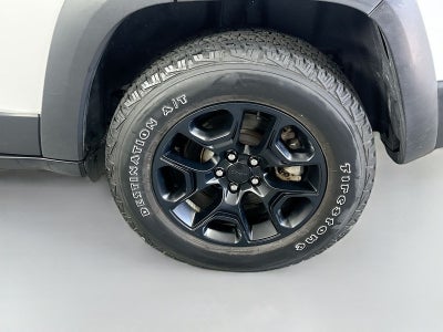 2022 Jeep Cherokee X 4x4