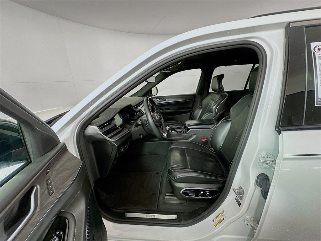 2022 Jeep Grand Cherokee Overland 4x4