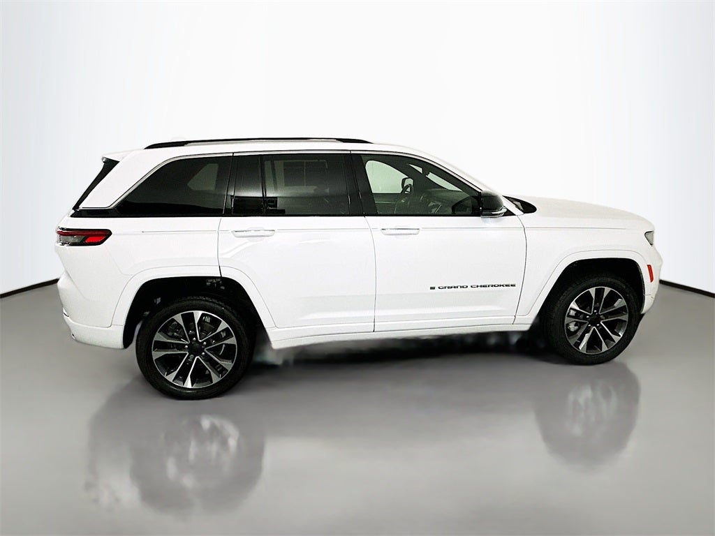 2022 Jeep Grand Cherokee Overland 4x4