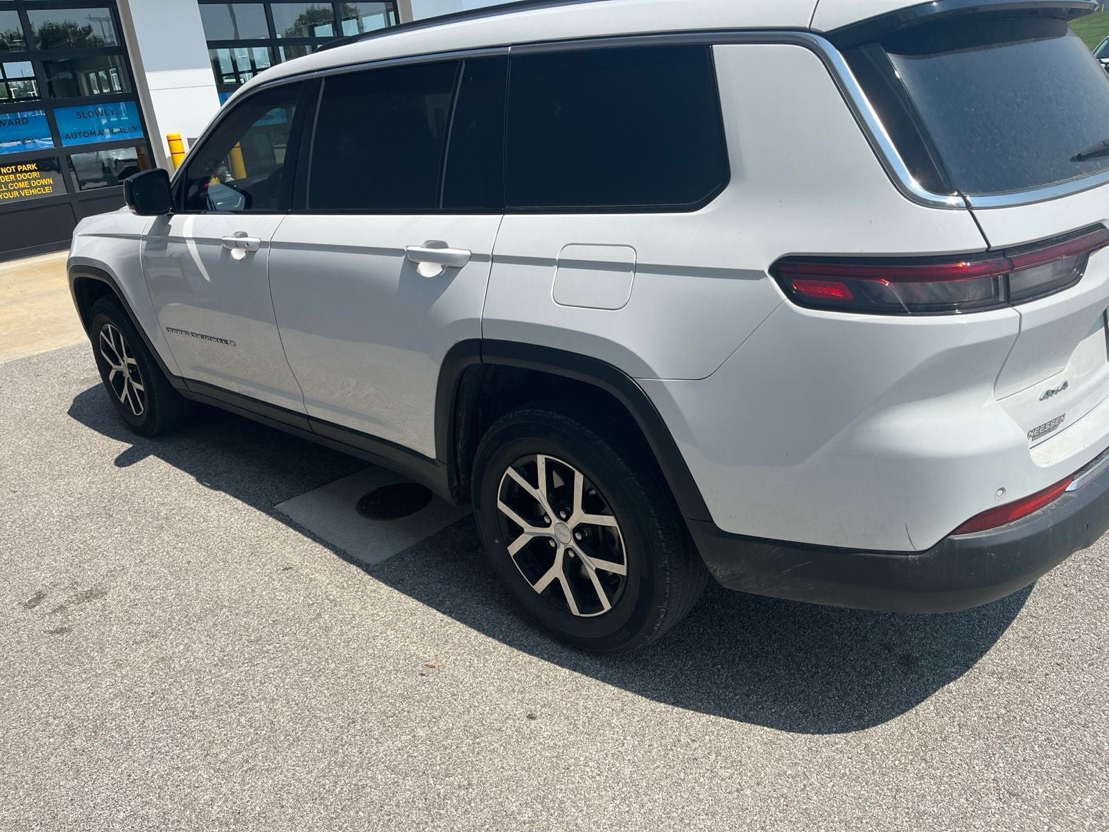 2023 Jeep Grand Cherokee L Limited 4x4