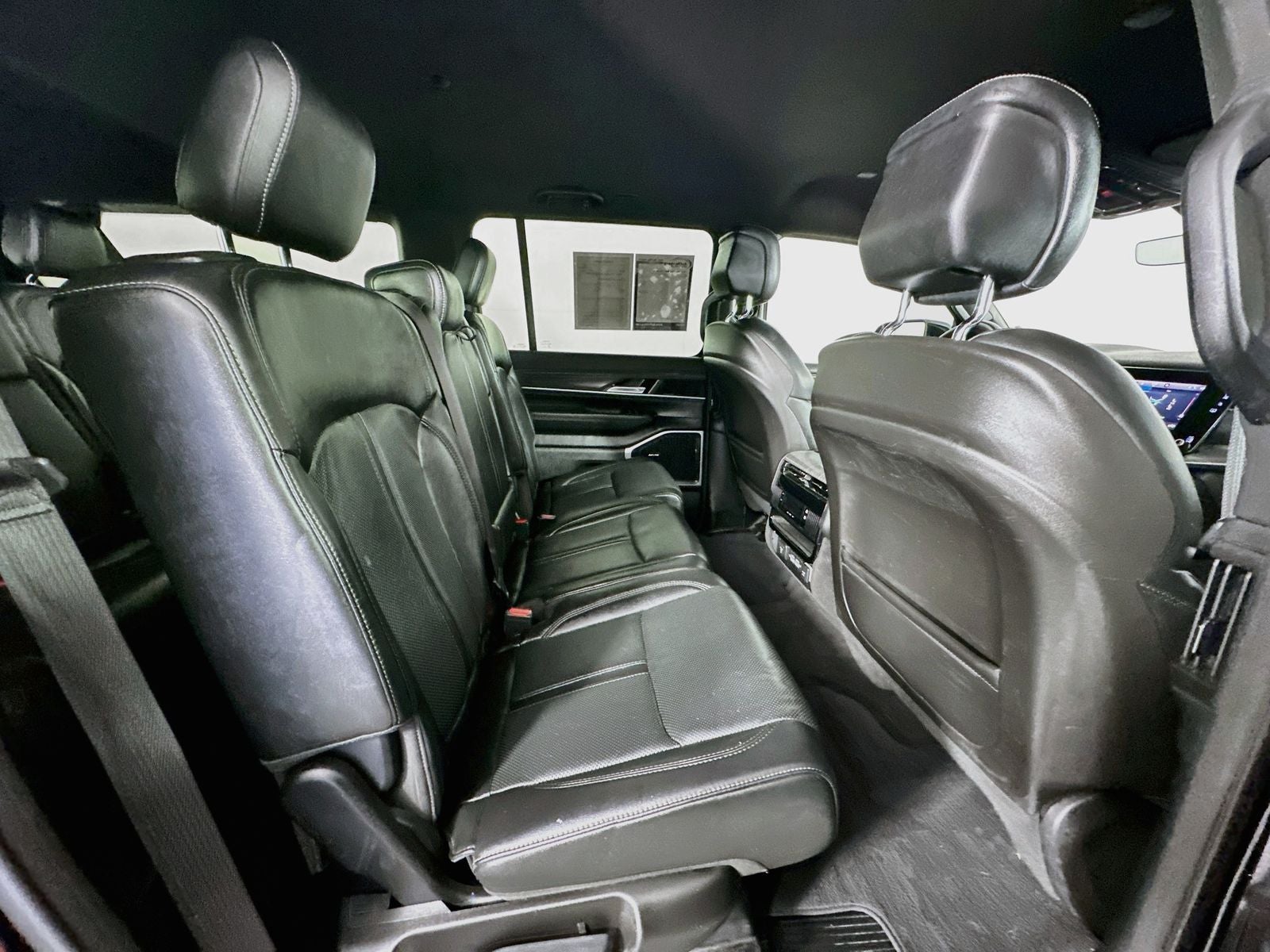 2023 Jeep Wagoneer L Series II 4x4