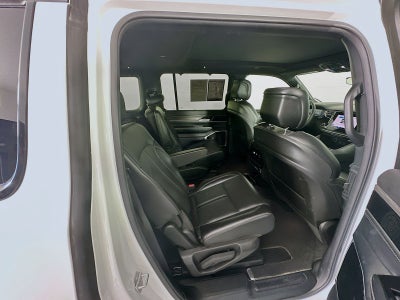 2022 Jeep Wagoneer Series III 4x4
