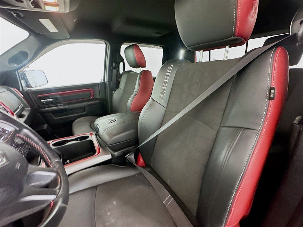 2017 RAM 1500 Rebel Crew Cab 4x4 5'7' Box