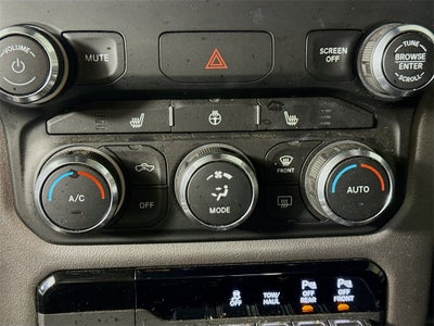 2021 RAM 1500 Big Horn Crew Cab 4x4 5'7' Box