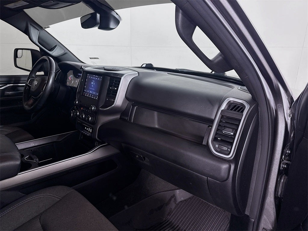 2021 RAM 1500 Big Horn Crew Cab 4x4 5'7' Box