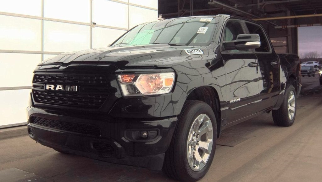 2022 RAM 1500 Big Horn Crew Cab 4x4 5'7' Box