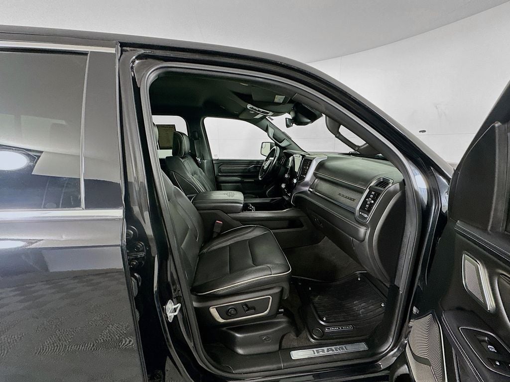 2020 RAM 1500 Limited Crew Cab 4x4 5'7' Box