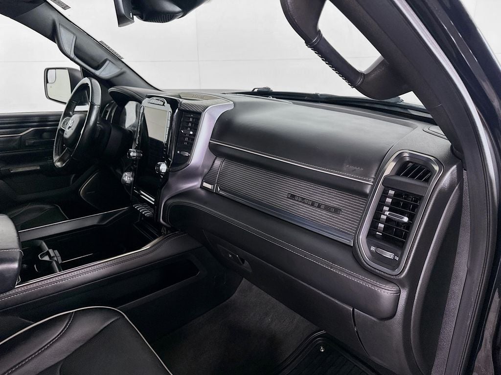 2020 RAM 1500 Limited Crew Cab 4x4 5'7' Box