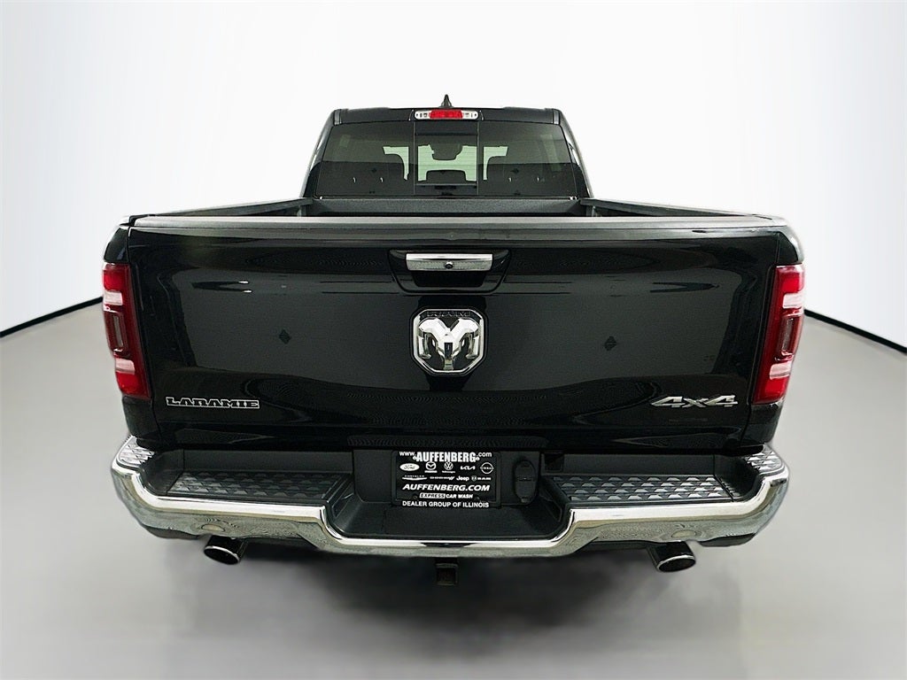 2022 RAM 1500 Laramie Crew Cab 4x4 5'7' Box