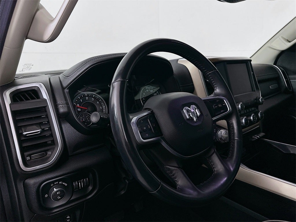 2022 RAM 1500 Laramie Crew Cab 4x4 5'7' Box