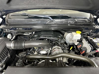 2020 RAM 1500 Laramie Crew Cab 4x4 5'7' Box