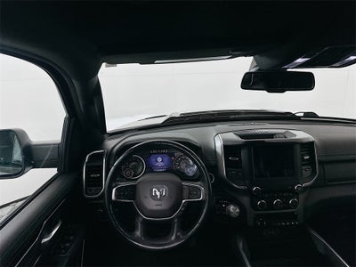 2020 RAM 1500 Laramie Crew Cab 4x4 5'7' Box