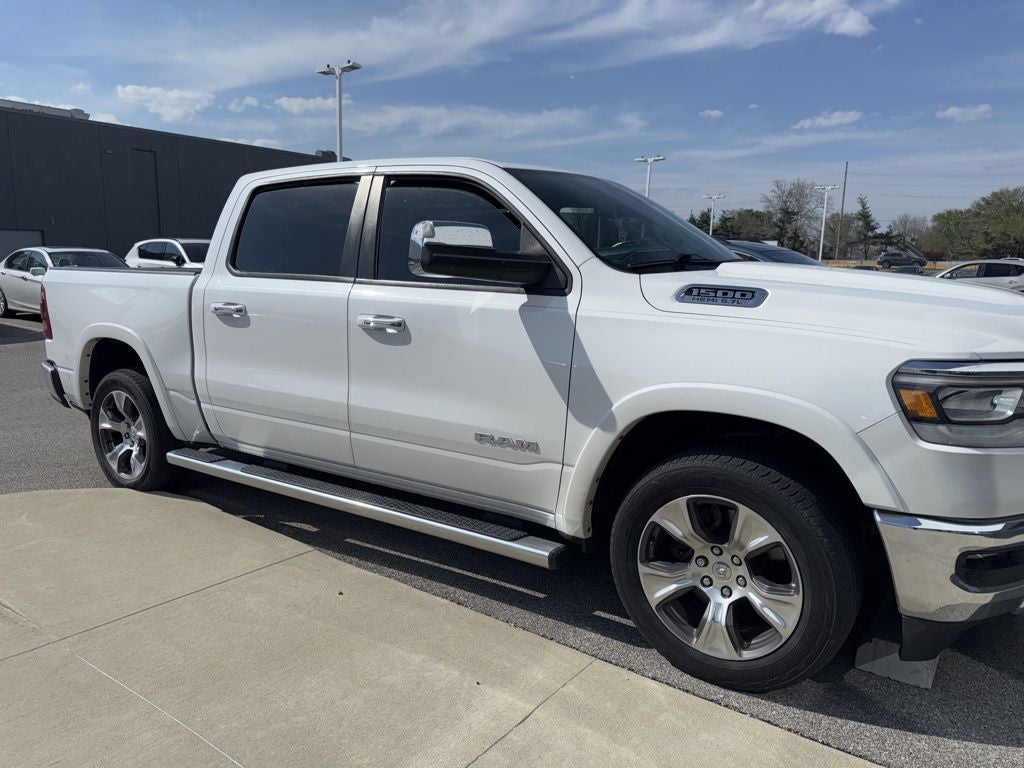 2019 RAM 1500 Laramie Crew Cab 4x4 5'7' Box