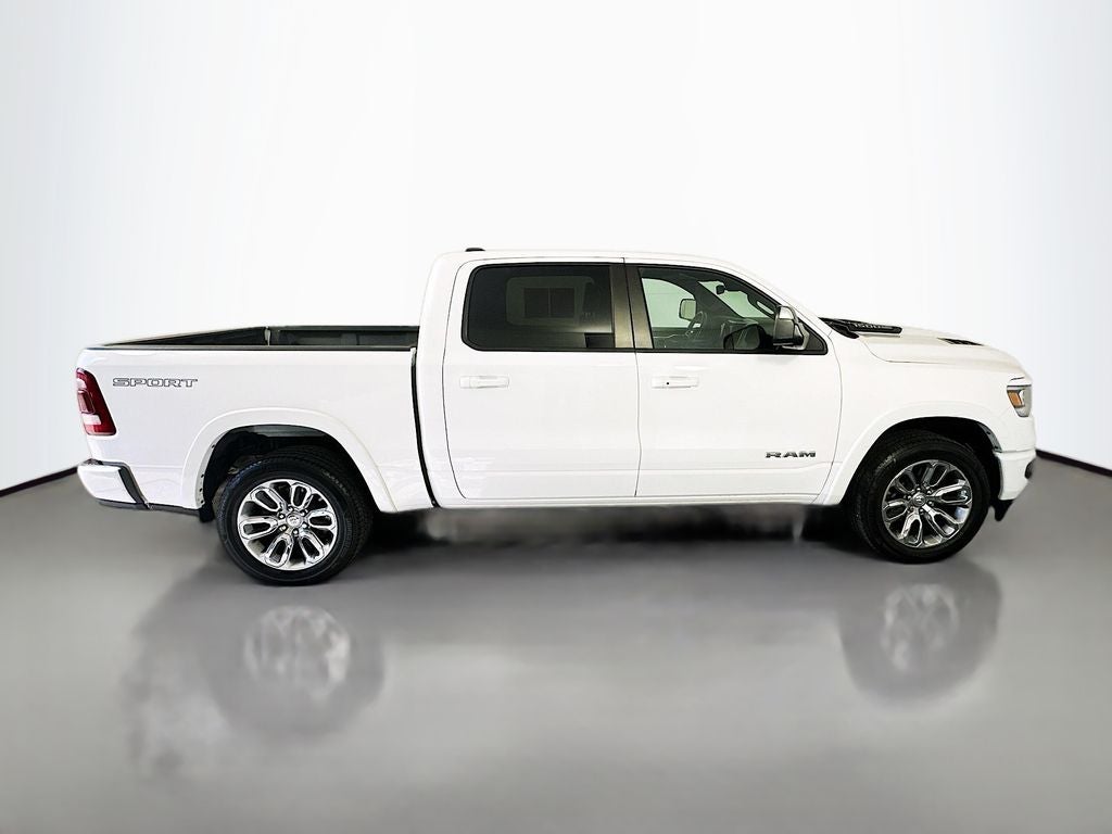 2021 RAM 1500 Laramie Crew Cab 4x4 5'7' Box