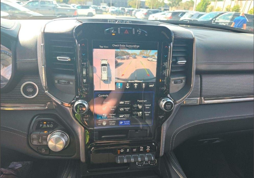 2021 RAM 1500 Limited Crew Cab 4x4 6'4' Box