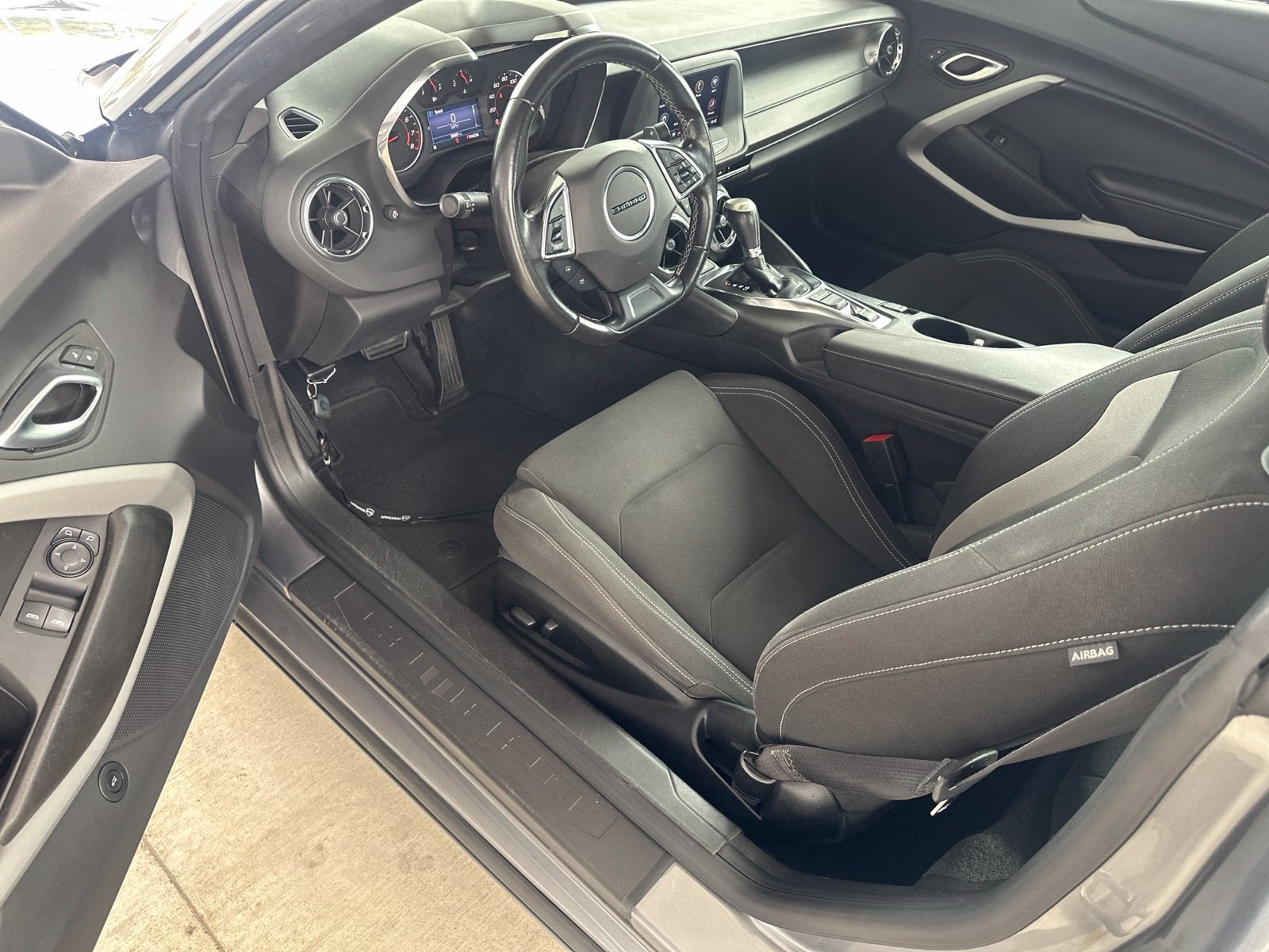 2022 Chevrolet Camaro RWD Coupe 1LT
