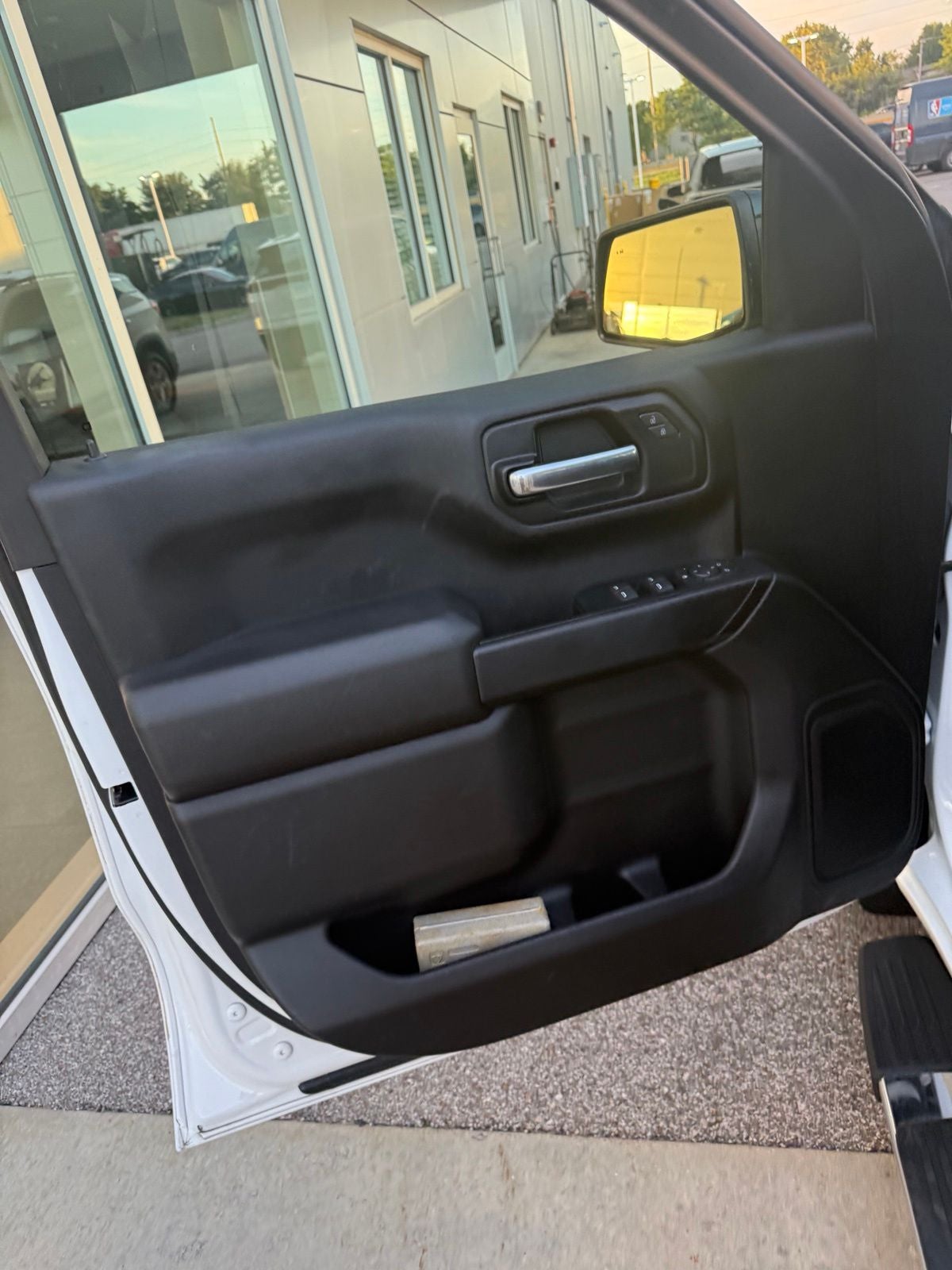 2023 Chevrolet Silverado 1500 4WD Double Cab Standard Bed WT