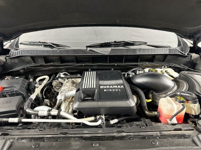 2022 Chevrolet Silverado 1500 4WD Crew Cab Short Bed RST
