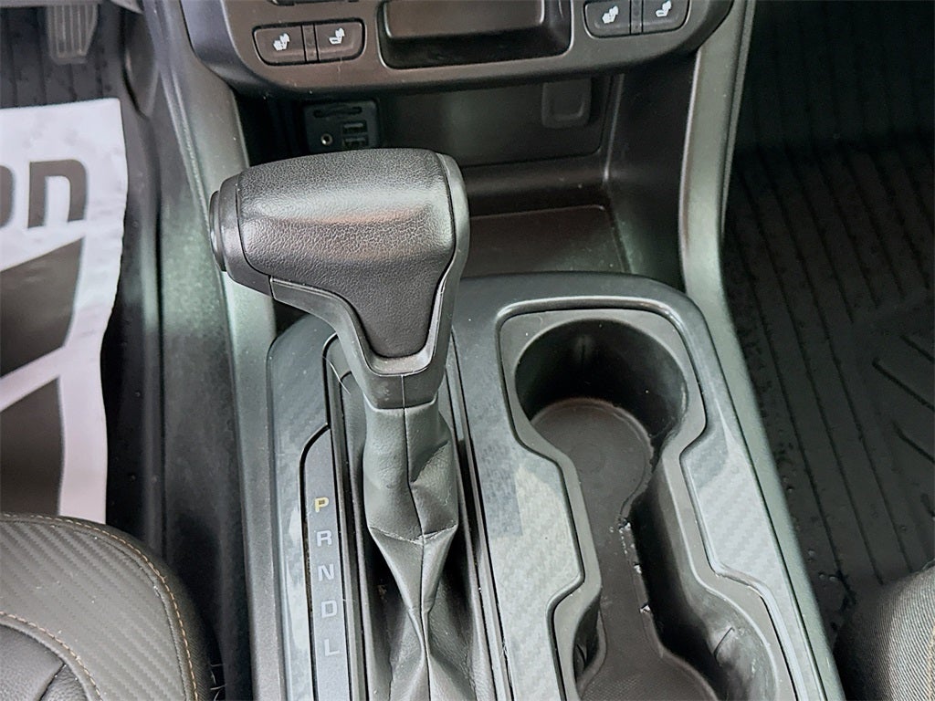 2021 GMC Canyon 4WD Crew Cab Short Box AT4 - Leather