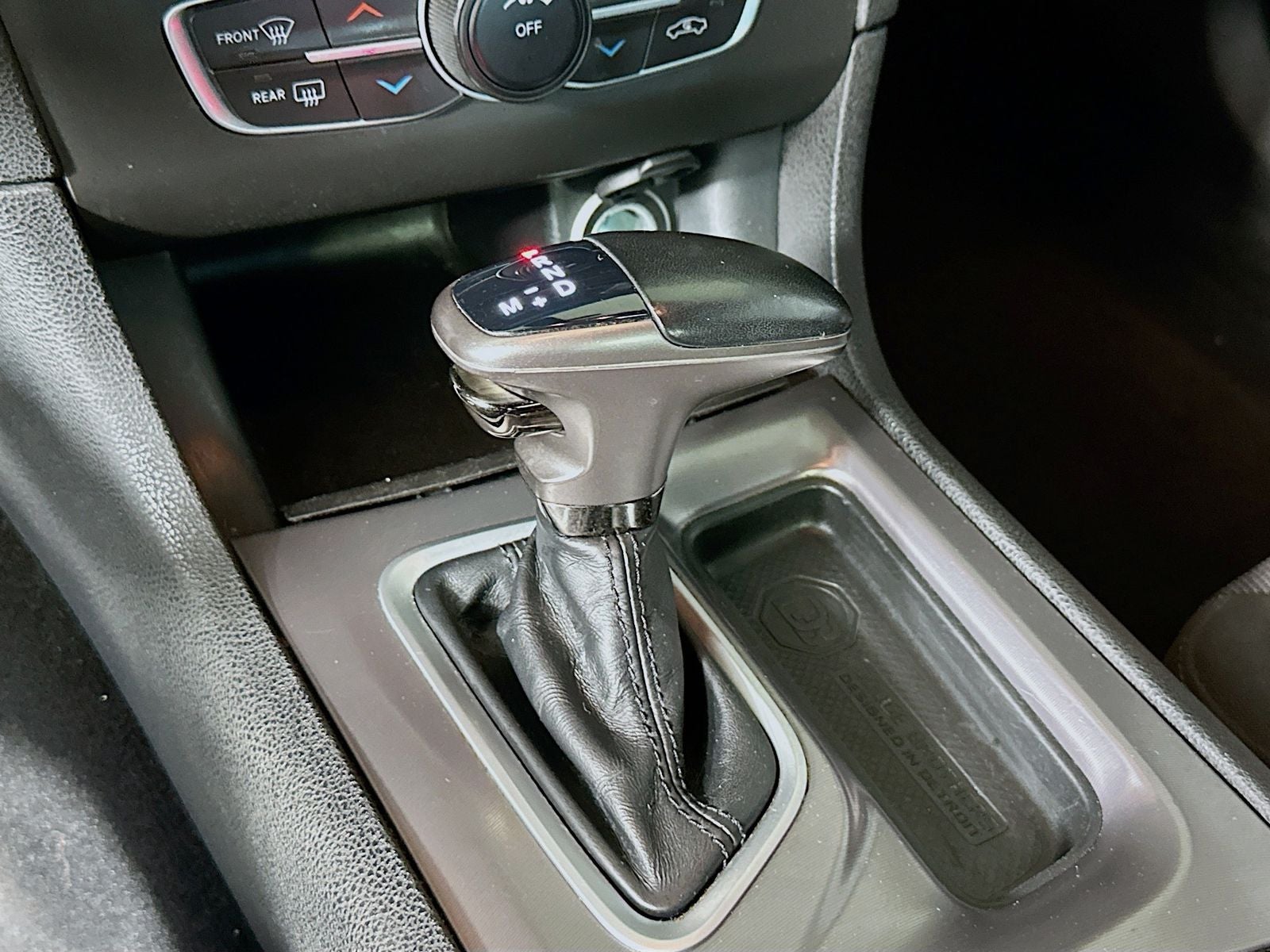 2022 Dodge Charger SXT RWD