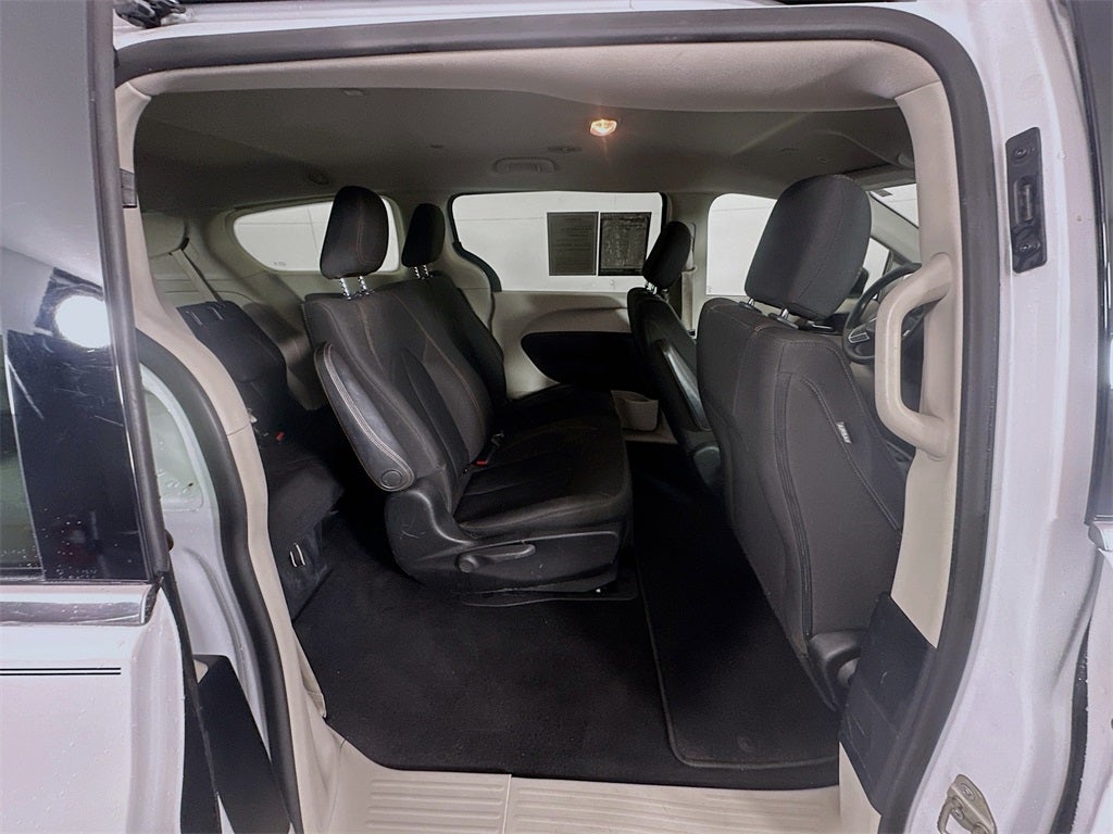 2018 Chrysler Pacifica L