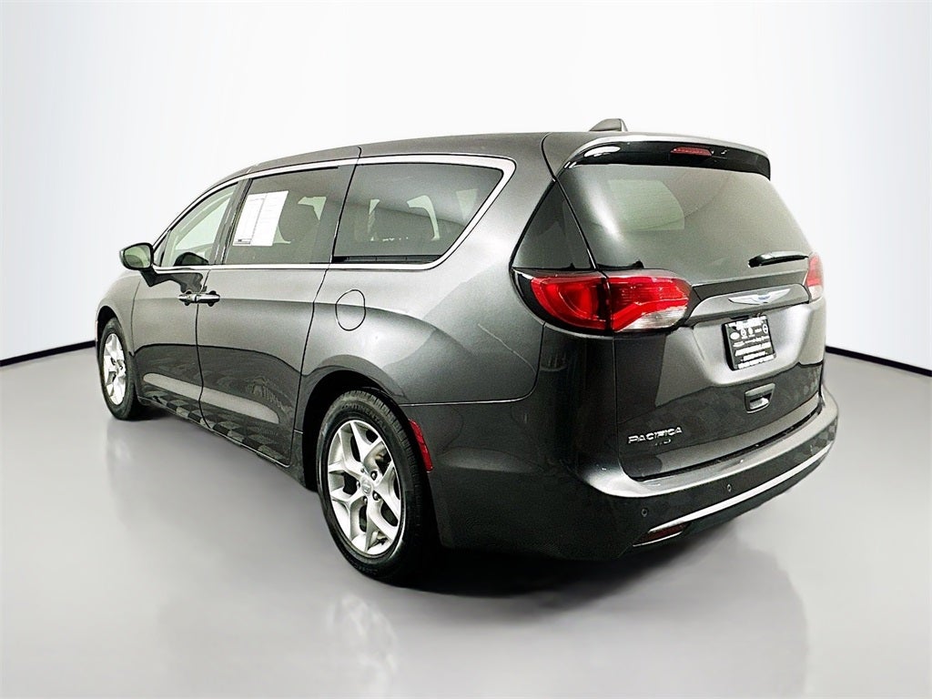 2018 Chrysler Pacifica Touring Plus