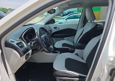 2017 Jeep New Compass Latitude