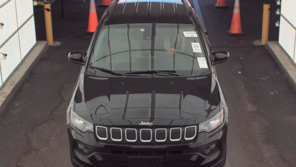2022 Jeep Compass Latitude FWD