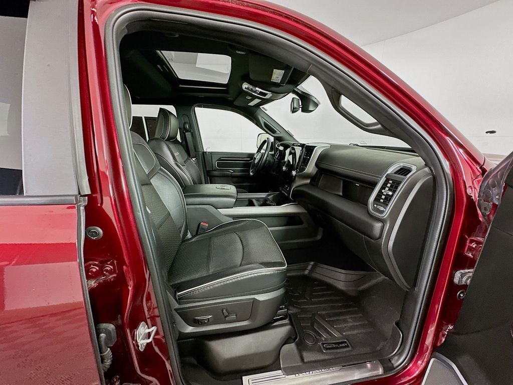 2022 RAM 2500 Laramie Mega Cab 4x4 6'4' Box