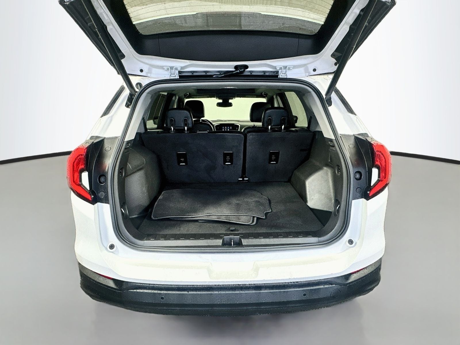 2020 GMC Terrain FWD SLE