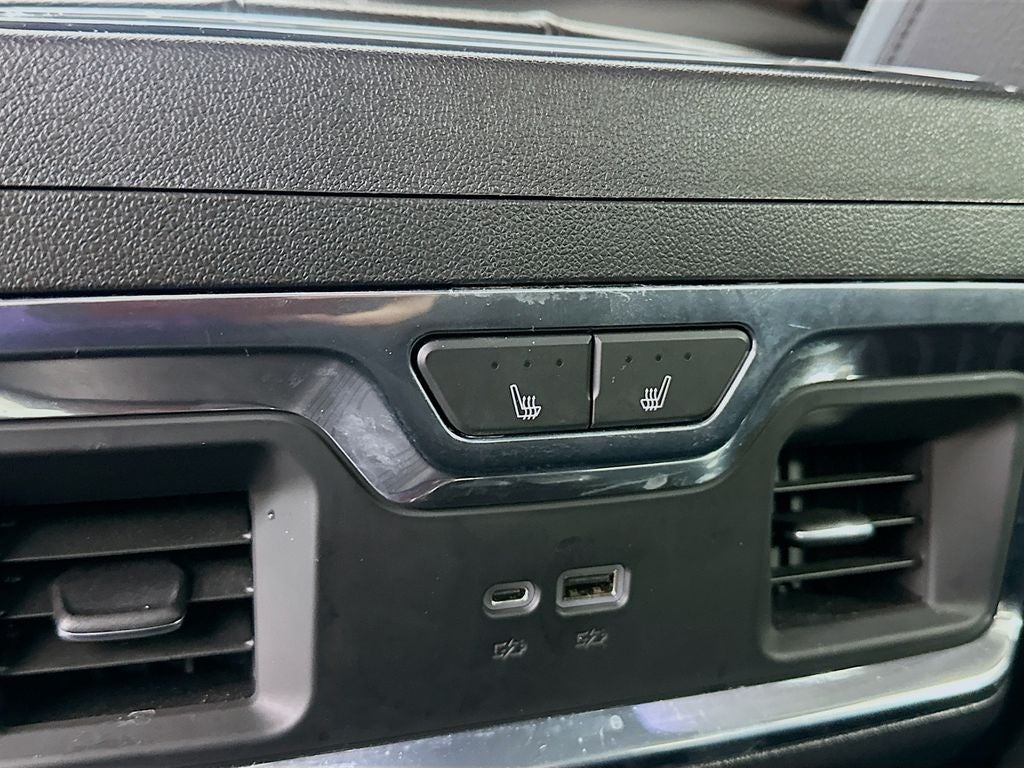 2023 GMC Sierra 1500 4WD Crew Cab Short Box Denali