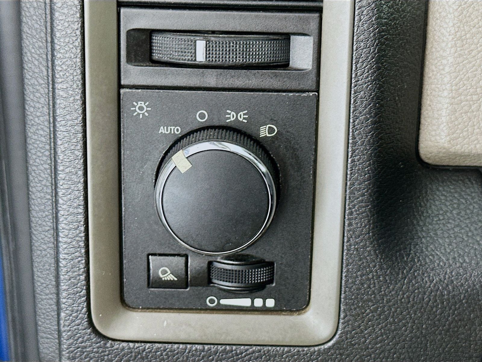 2010 RAM 1500 ST