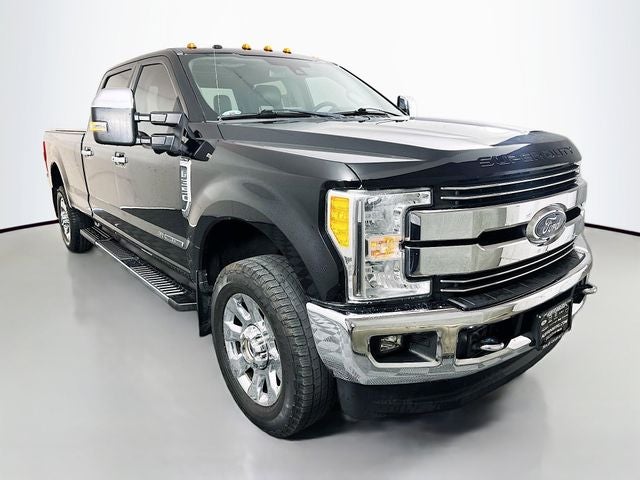 2017 Ford F-350 Super Duty Lariat