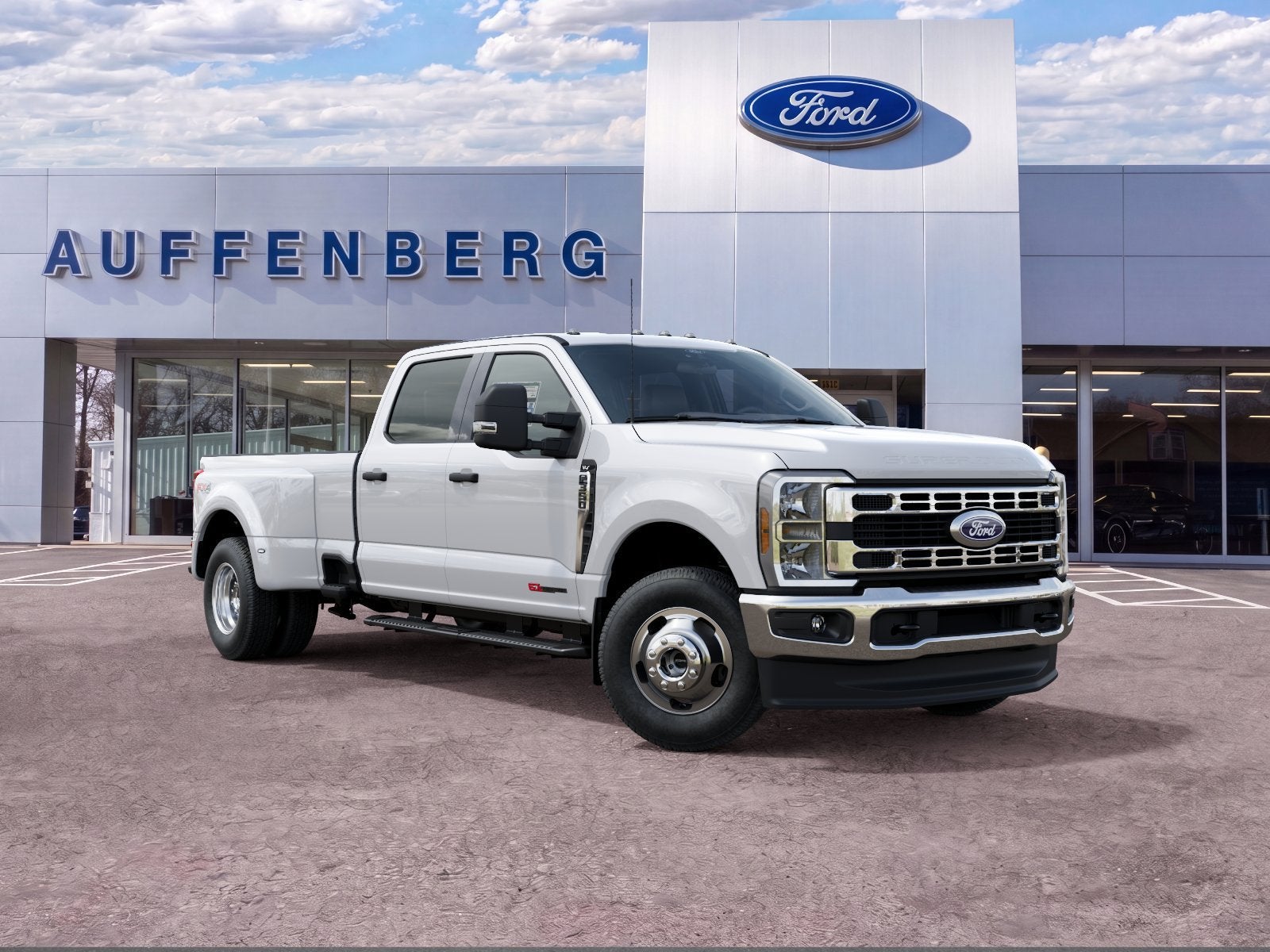 2027 Ford F-350SD XLT DRW
