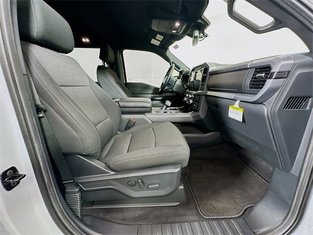 2025 Ford F-150 XLT LIFTED!!!