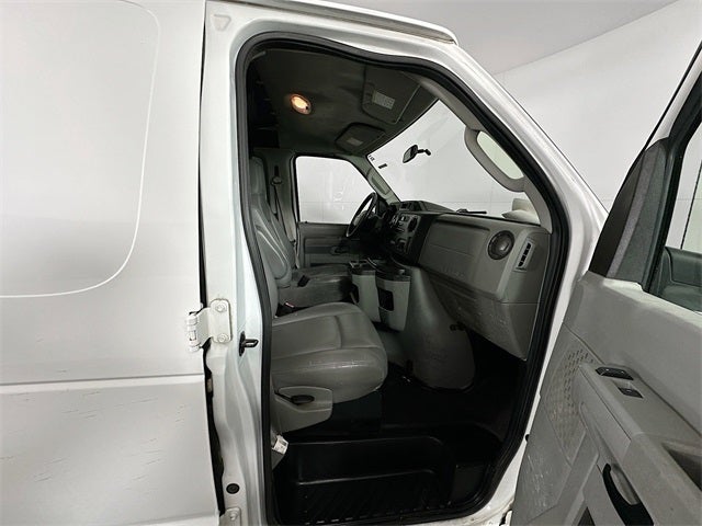2010 Ford E-350SD Commercial