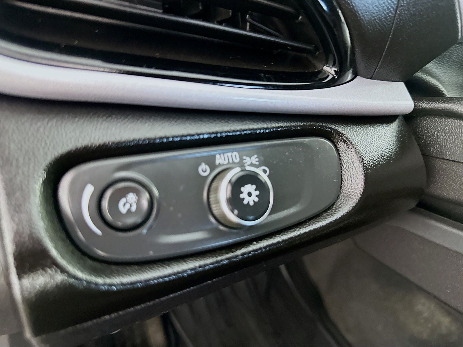 2018 Chevrolet Volt LT