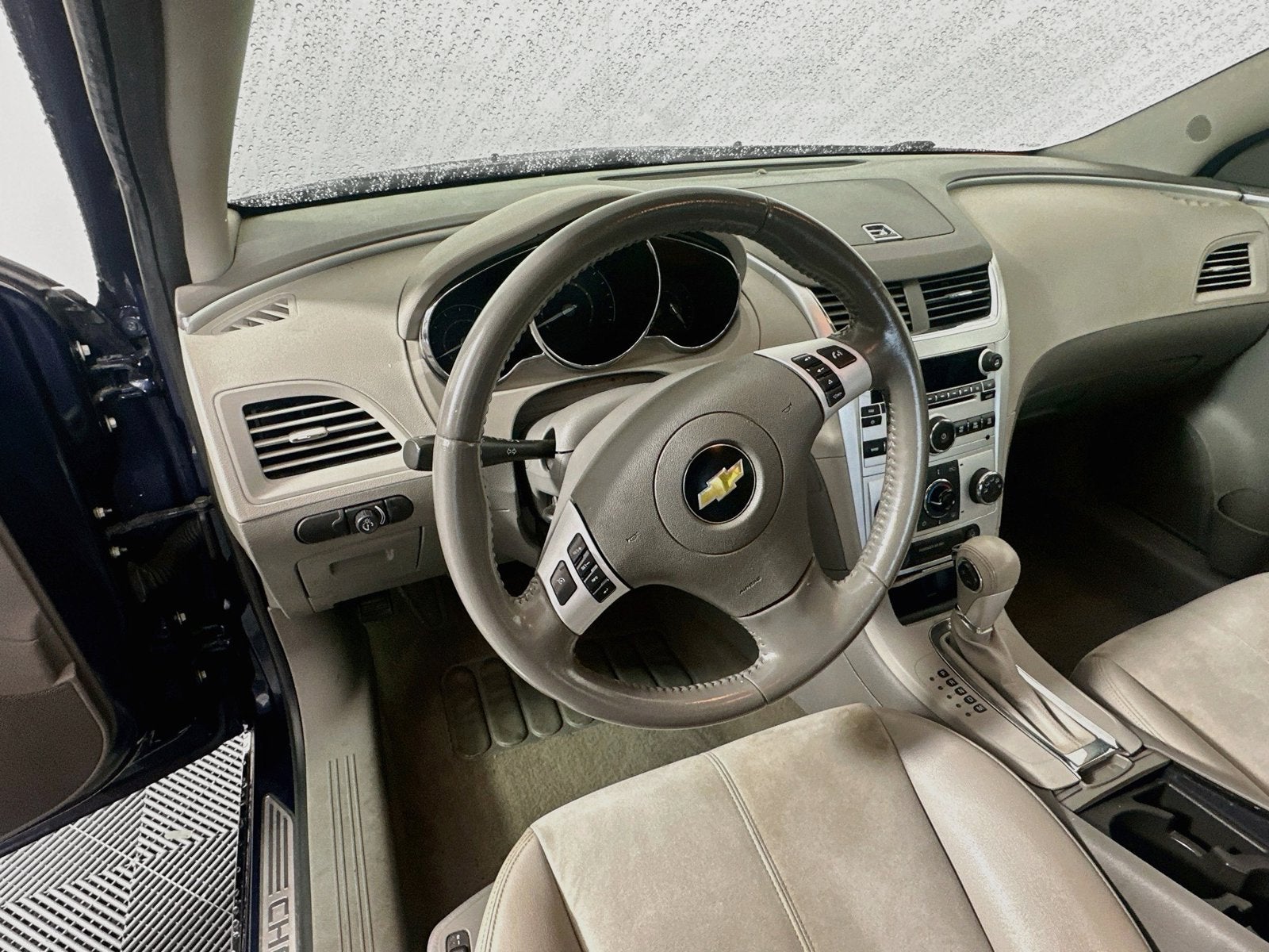 2011 Chevrolet Malibu LT 2LT