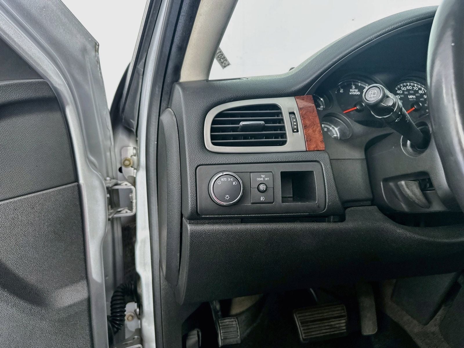 2013 Chevrolet Suburban 1500 LTZ