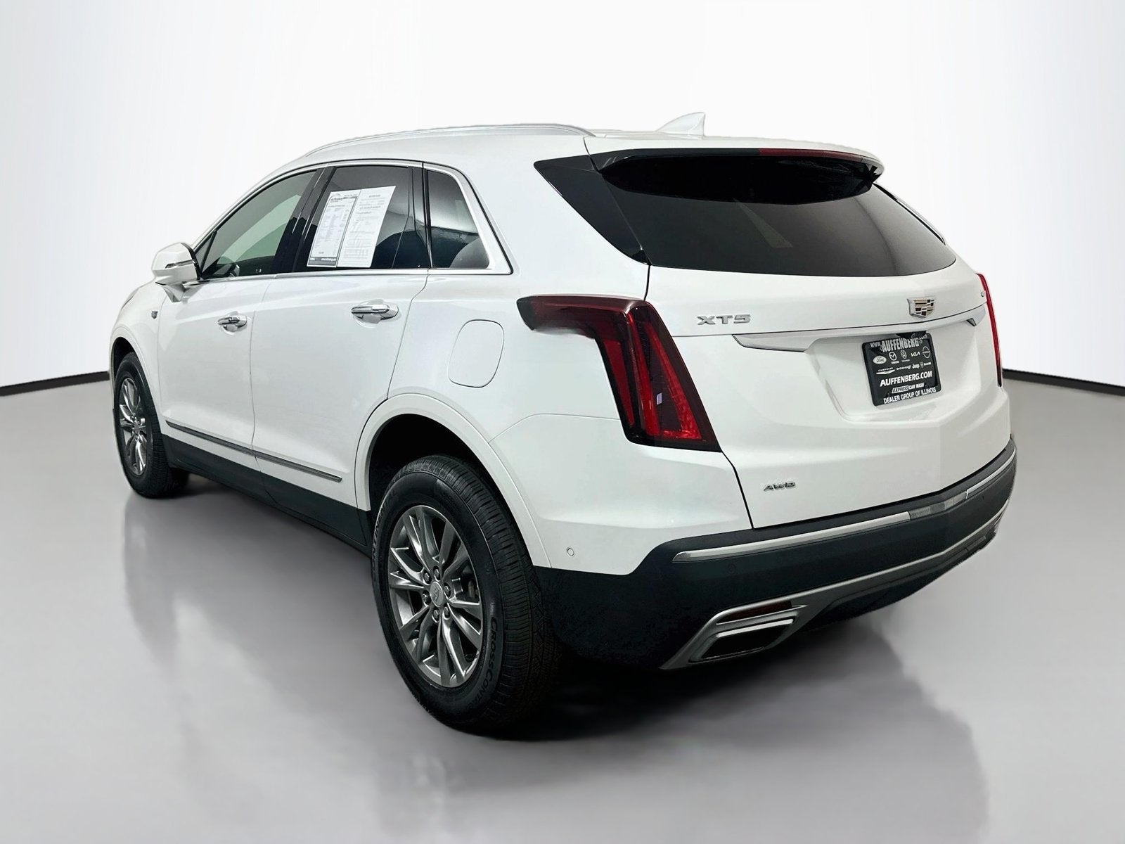 2022 Cadillac XT5 Premium Luxury
