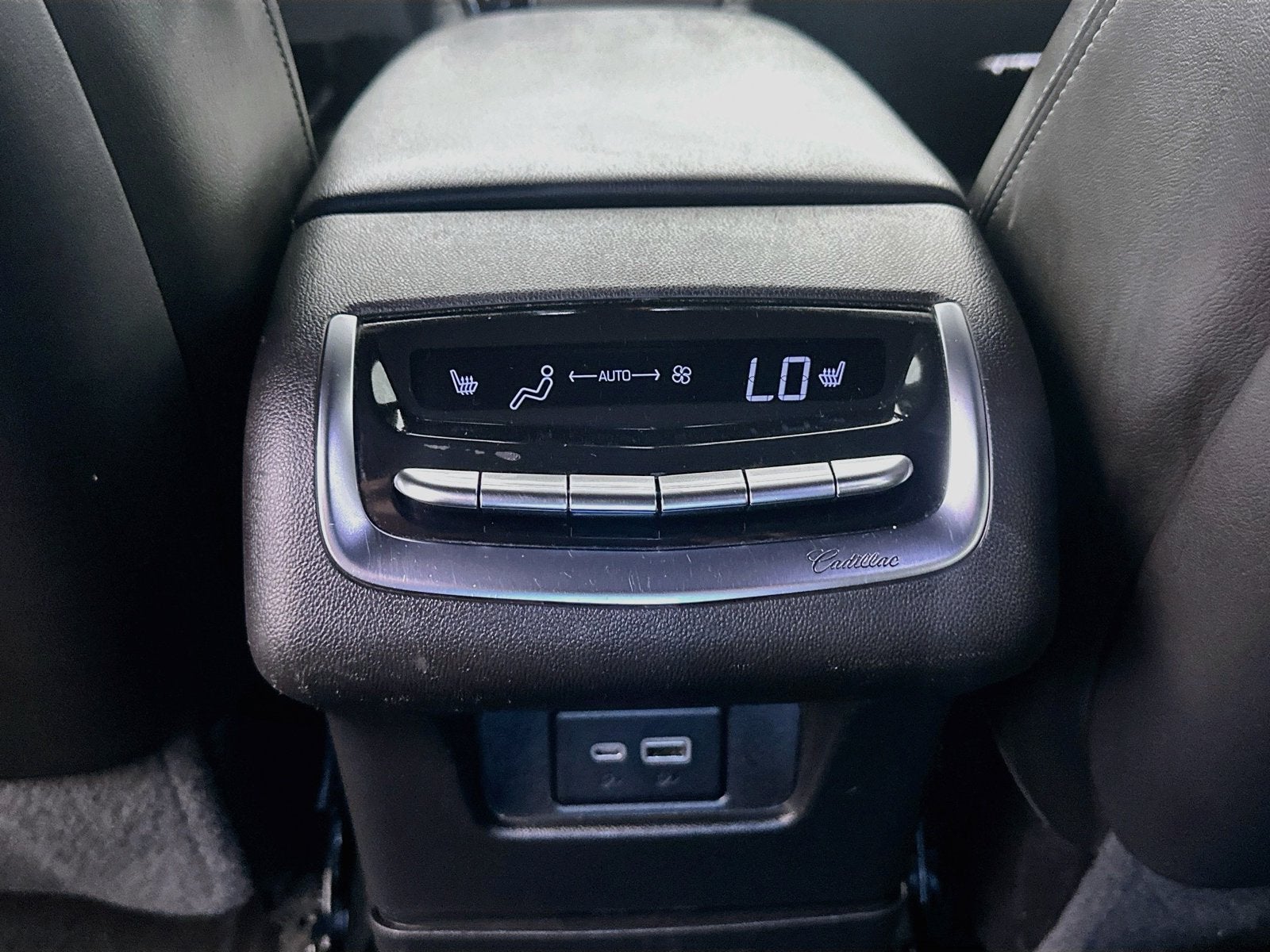 2021 Cadillac XT6 Sport