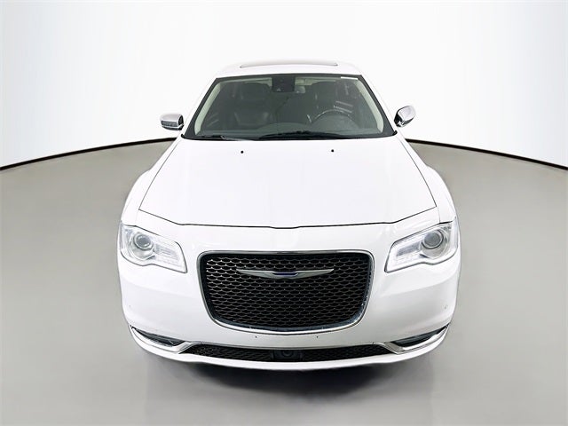 2017 Chrysler 300 C
