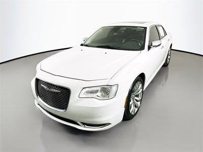 2017 Chrysler 300 C