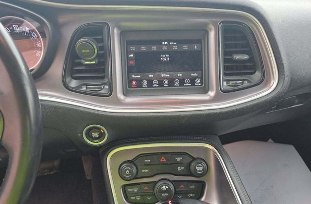 2019 Dodge Challenger SXT