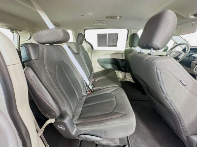 2018 Chrysler Pacifica LX