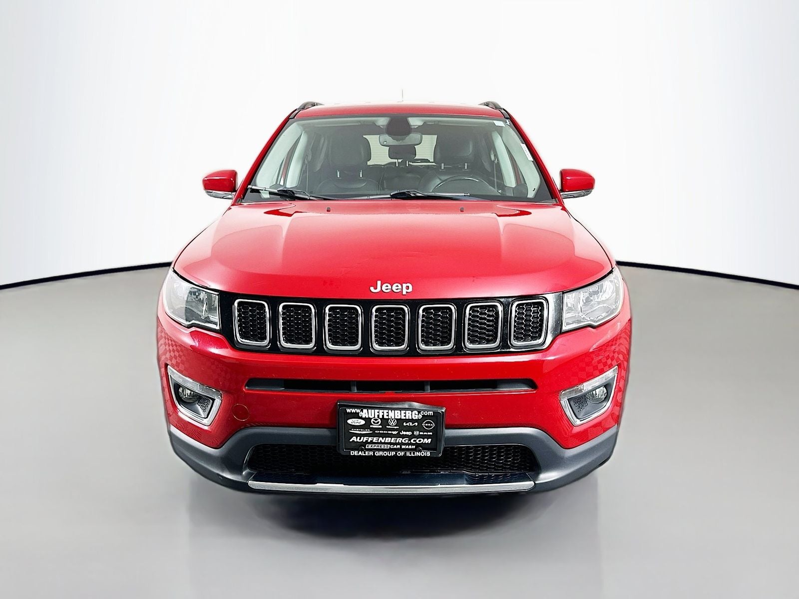 Used 2019 Jeep Compass Limited with VIN 3C4NJCCBXKT659923 for sale in Belleville, IL