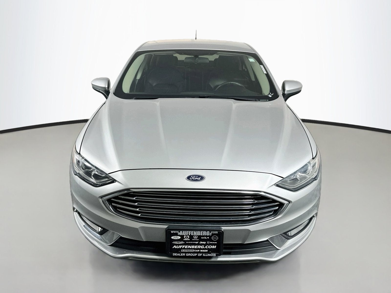 Used 2018 Ford Fusion SE with VIN 3FA6P0HD6JR256700 for sale in Belleville, IL